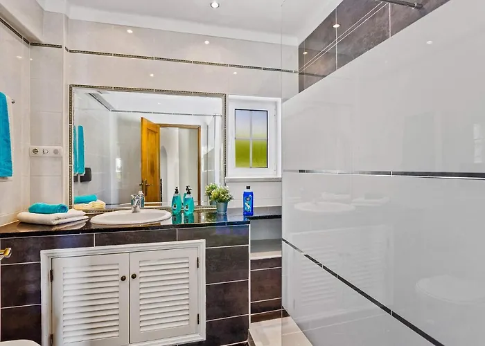 Villa Vivenda Gabriel #vivgabriel Albufeira